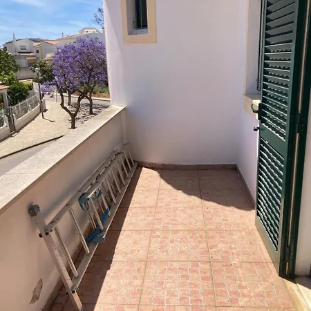 Da Rocha Flat Balcony アパート ポルティマン